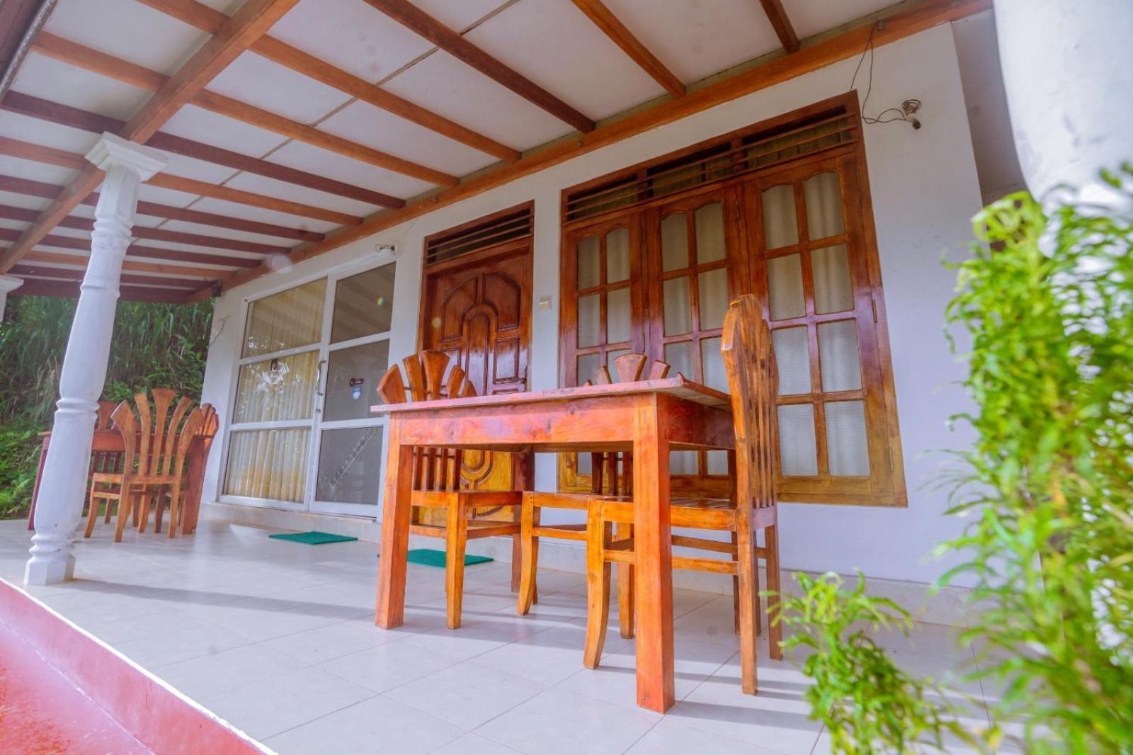 Rainforest River Edge Deniyaya Exterior photo